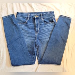 W6 American Eagle Curvy High Rise Jegging